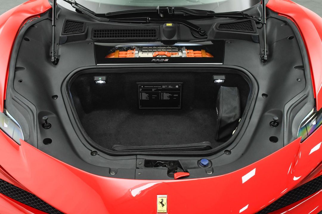 2022 Ferrari SF90 Spider