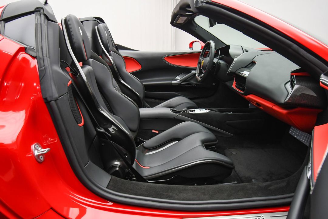 2022 Ferrari SF90 Spider