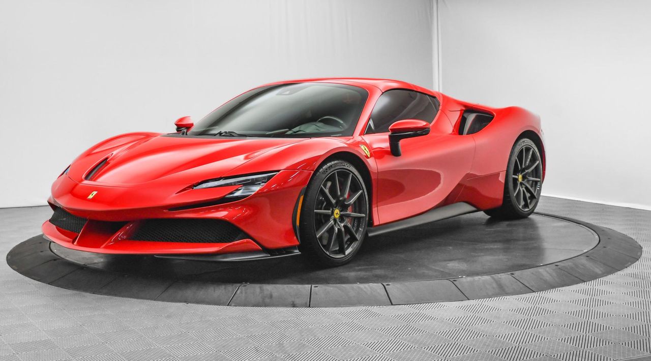 2022 Ferrari SF90 Spider