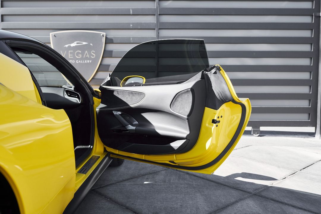 2022 Ferrari SF90 Stradale