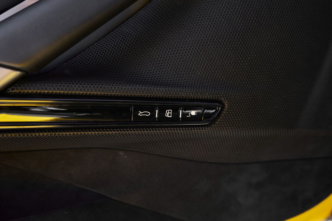 2022 Ferrari SF90 Stradale