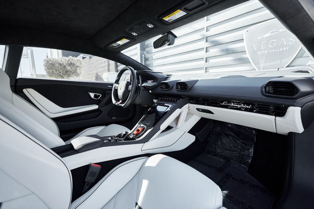 2022 Lamborghini Huracan EVO