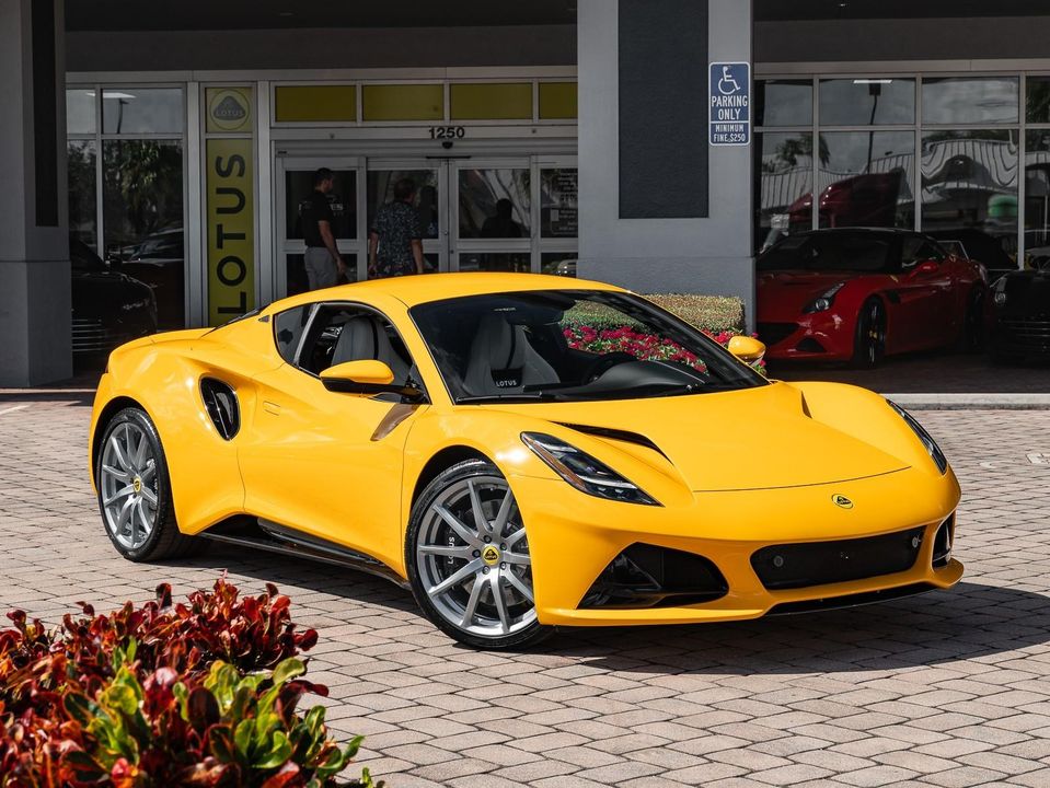 2025 Lotus Emira