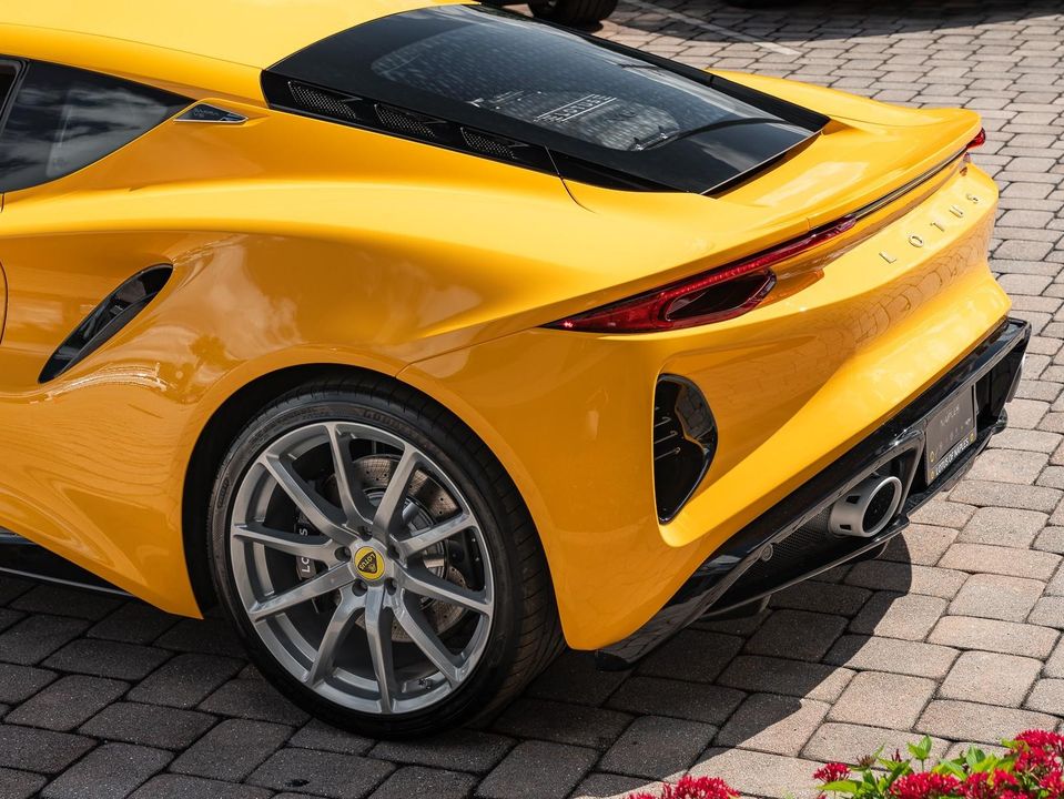 2025 Lotus Emira