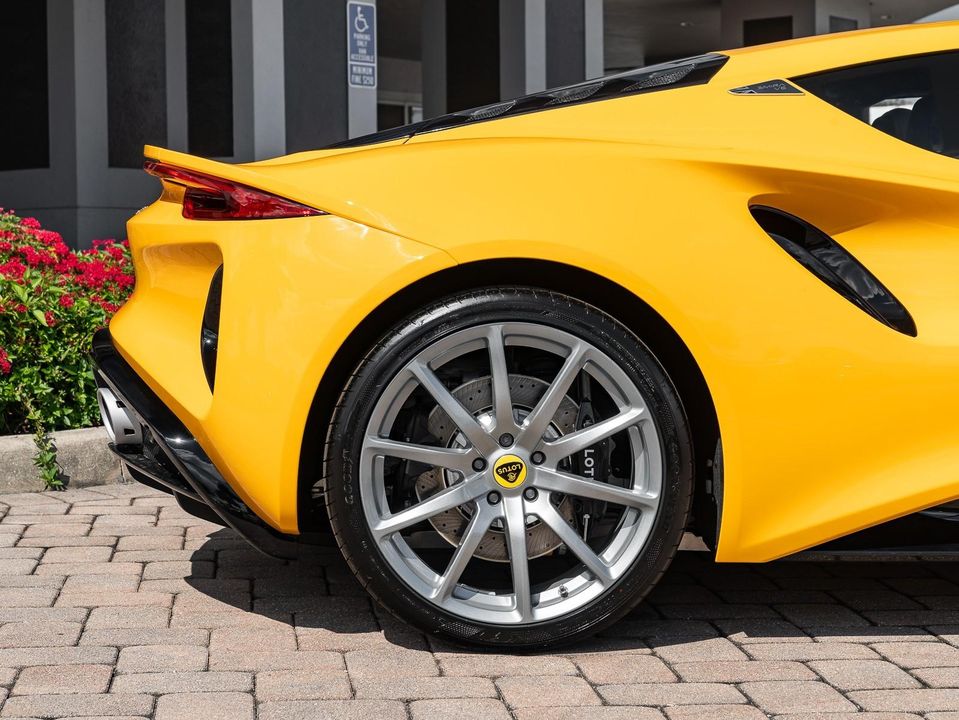 2025 Lotus Emira