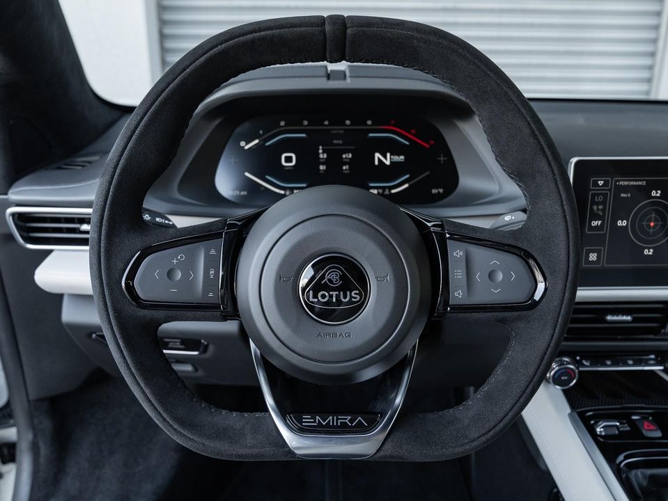 2025 Lotus Emira