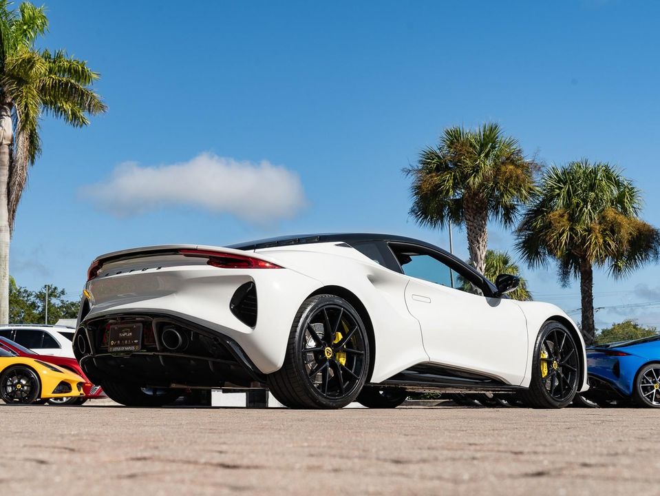2025 Lotus Emira