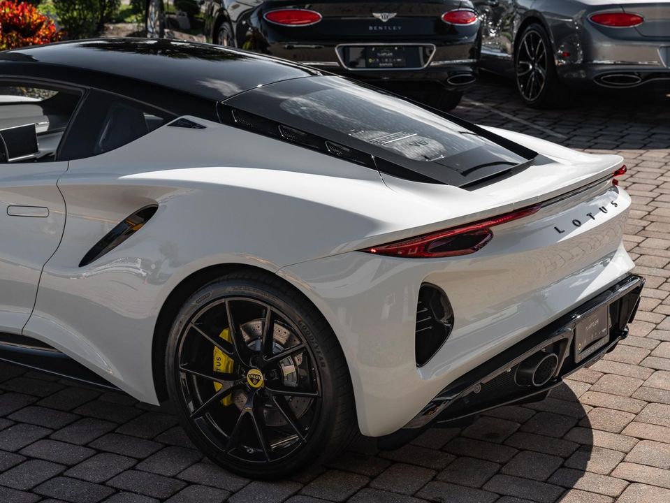 2025 Lotus Emira