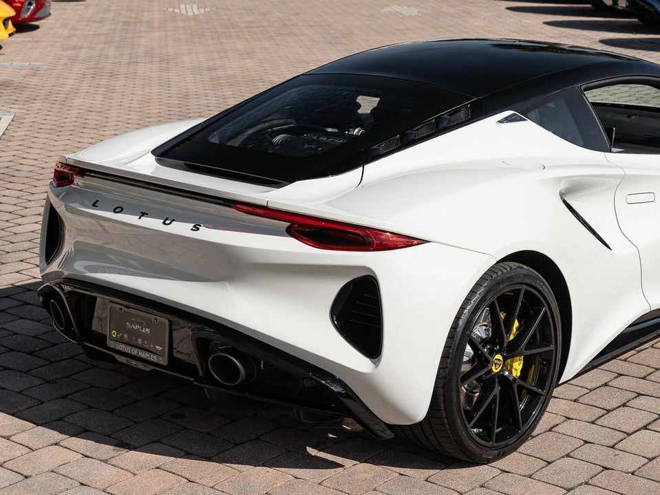2025 Lotus Emira