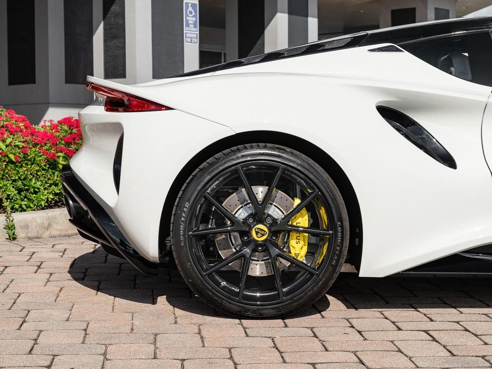 2025 Lotus Emira