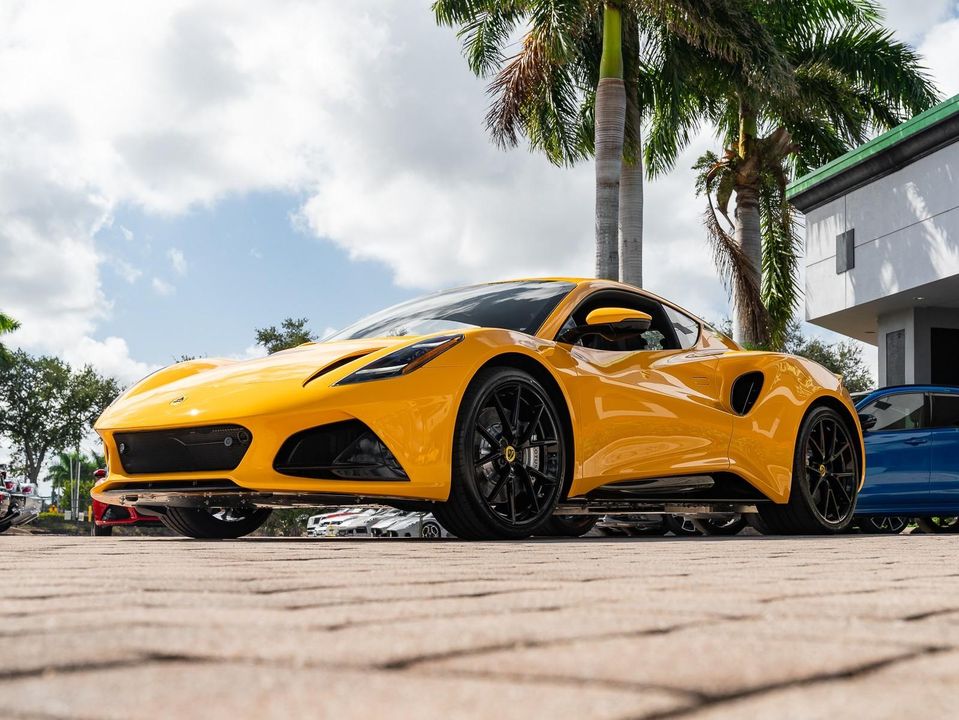 2025 Lotus Emira