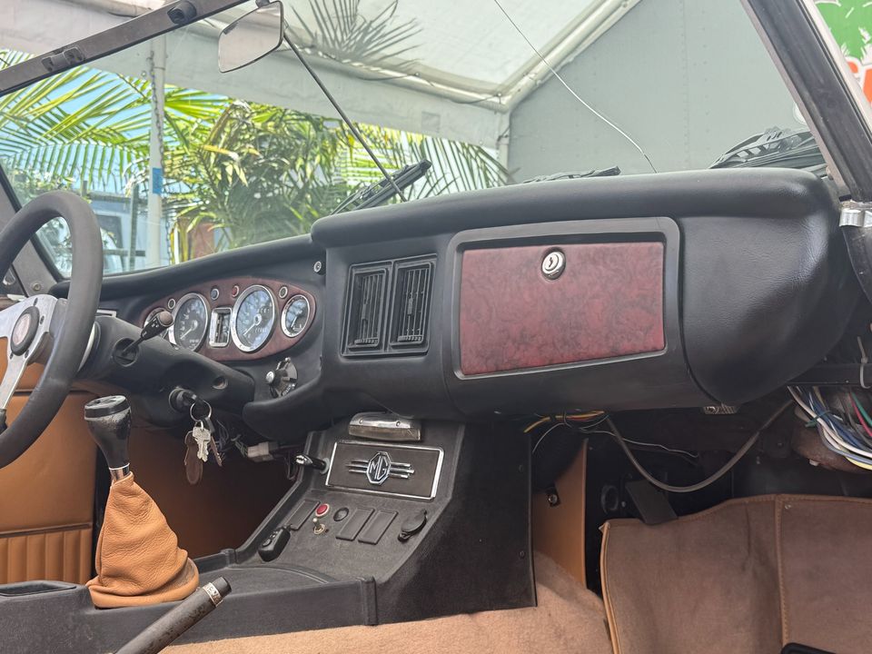 1973 MG MGB