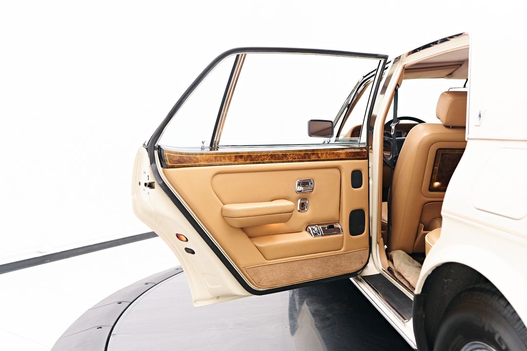 1990 Rolls-Royce Silver Spur