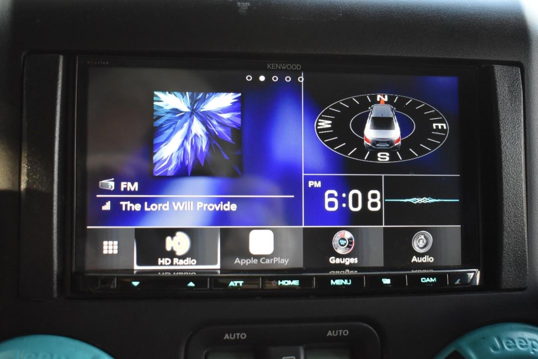 2015 Jeep Wrangler Unlimited Sport w/Engine: 3.6L V6 24V VVT and Transmission: 6-Spee