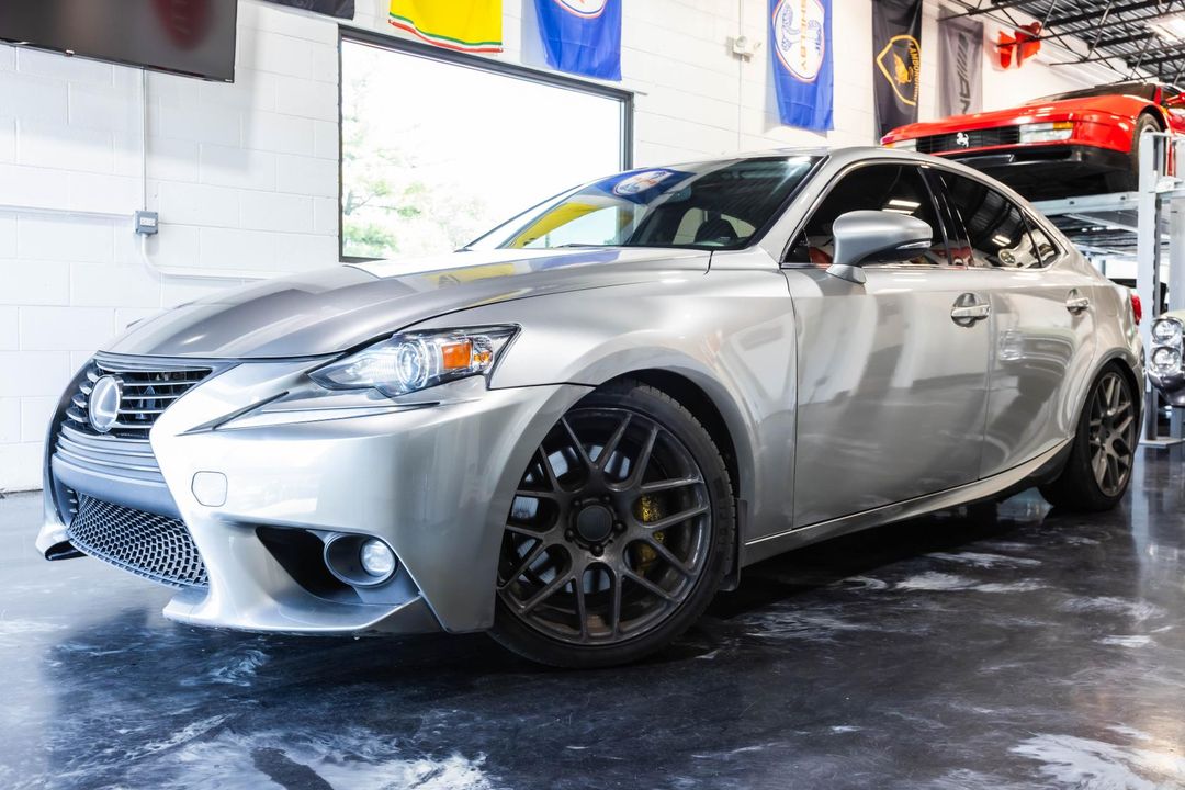 2016 Lexus IS 300