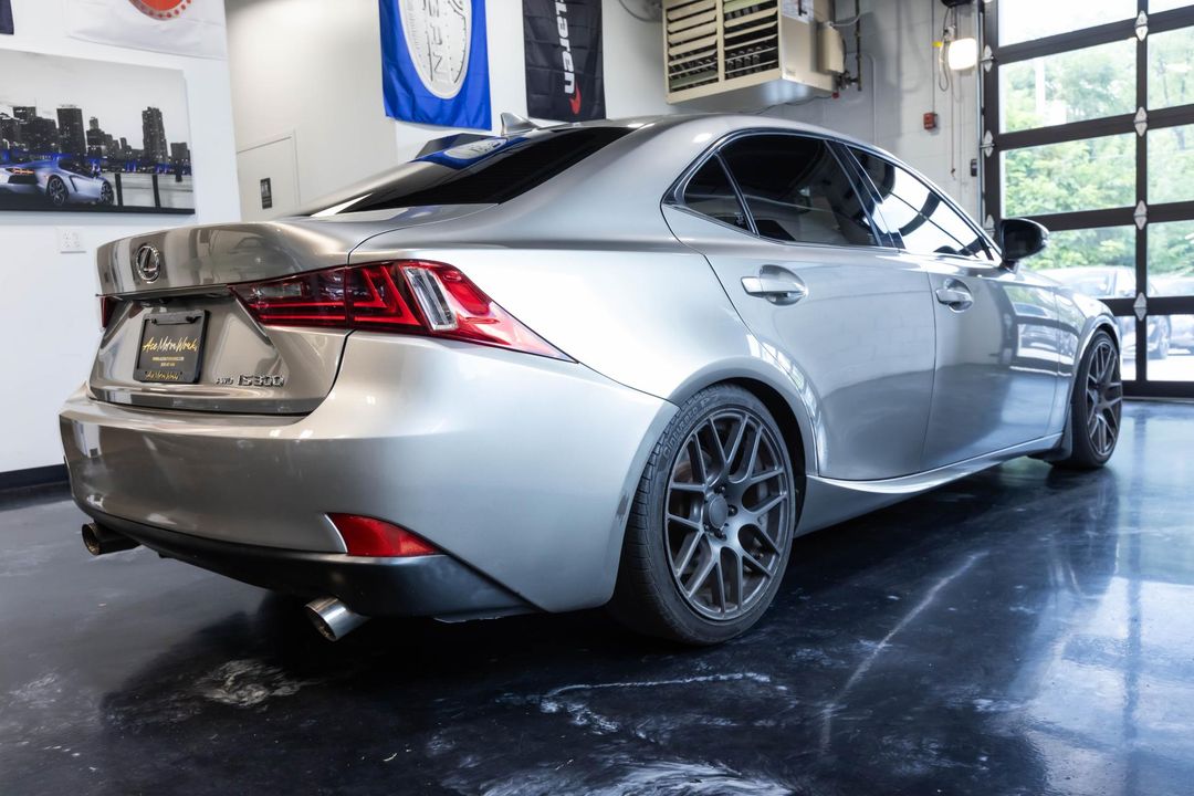 2016 Lexus IS 300