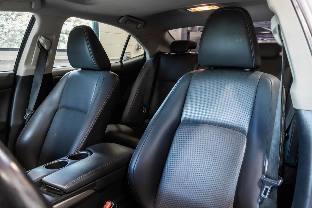 2016 Lexus IS 300