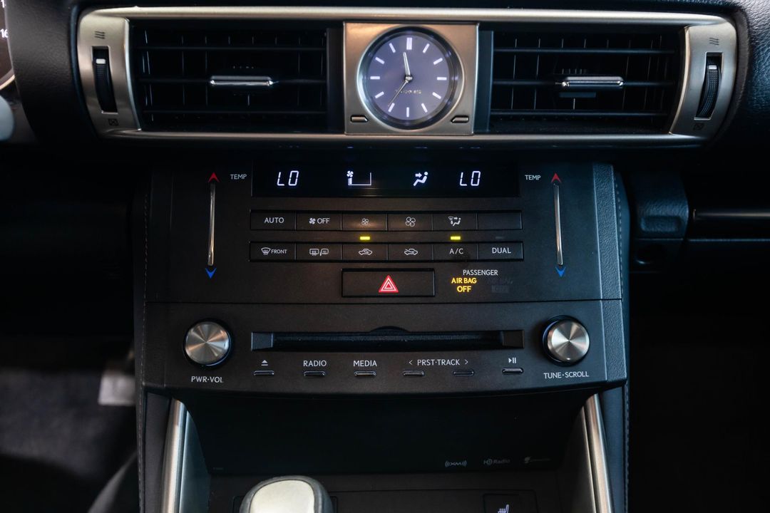 2016 Lexus IS 300