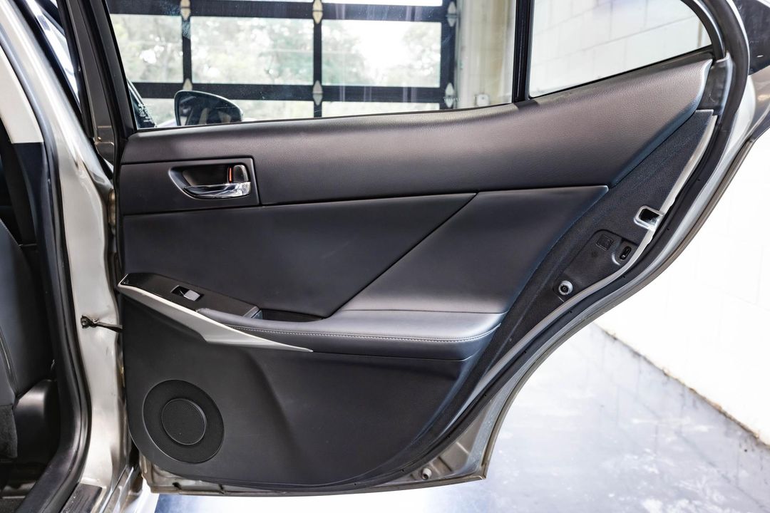 2016 Lexus IS 300