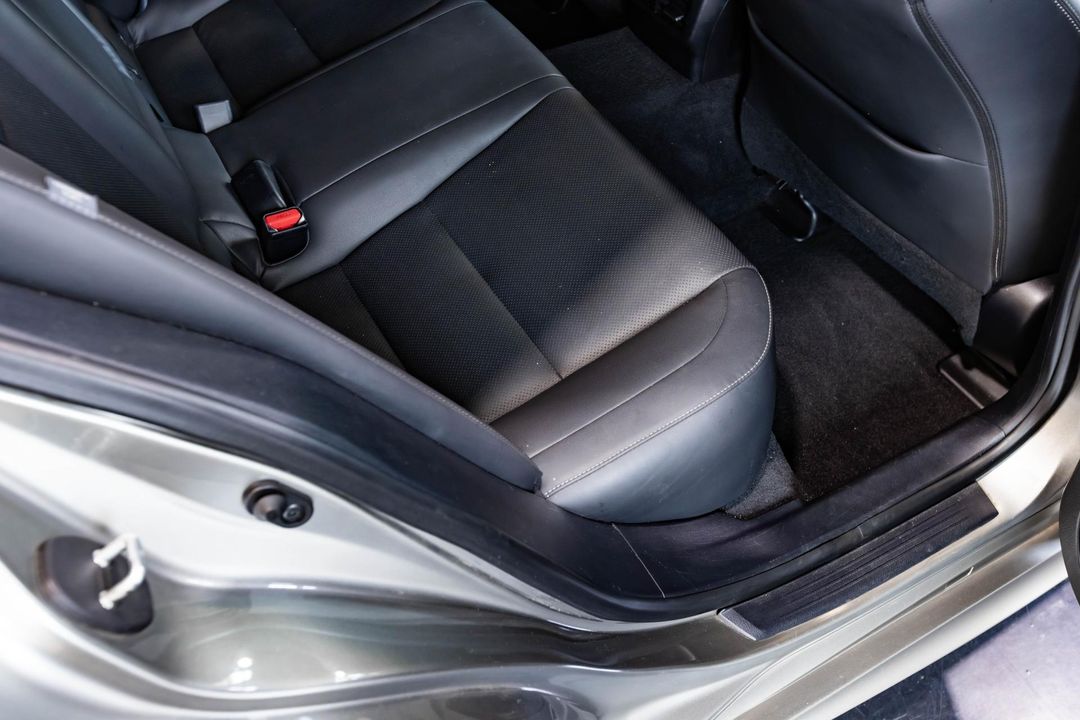 2016 Lexus IS 300