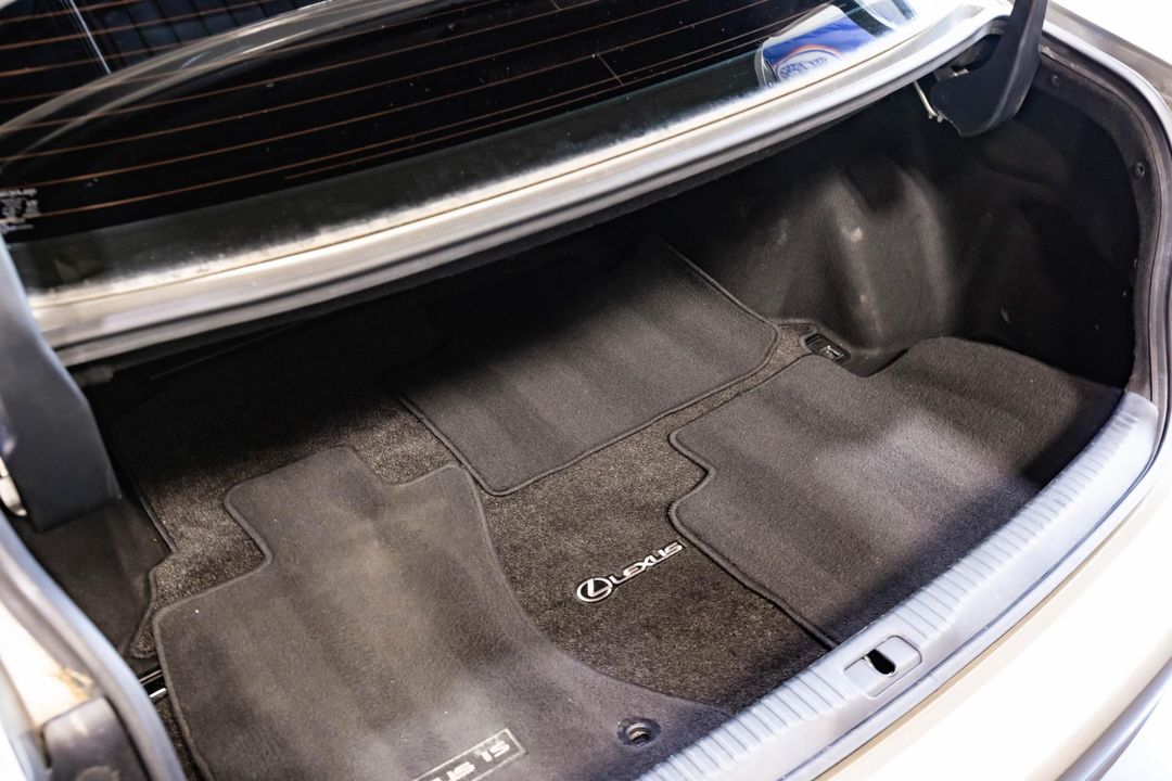 2016 Lexus IS 300