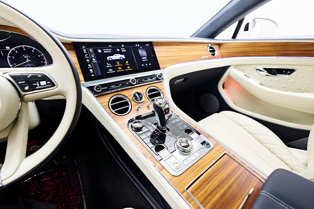 2023 Bentley Continental GT