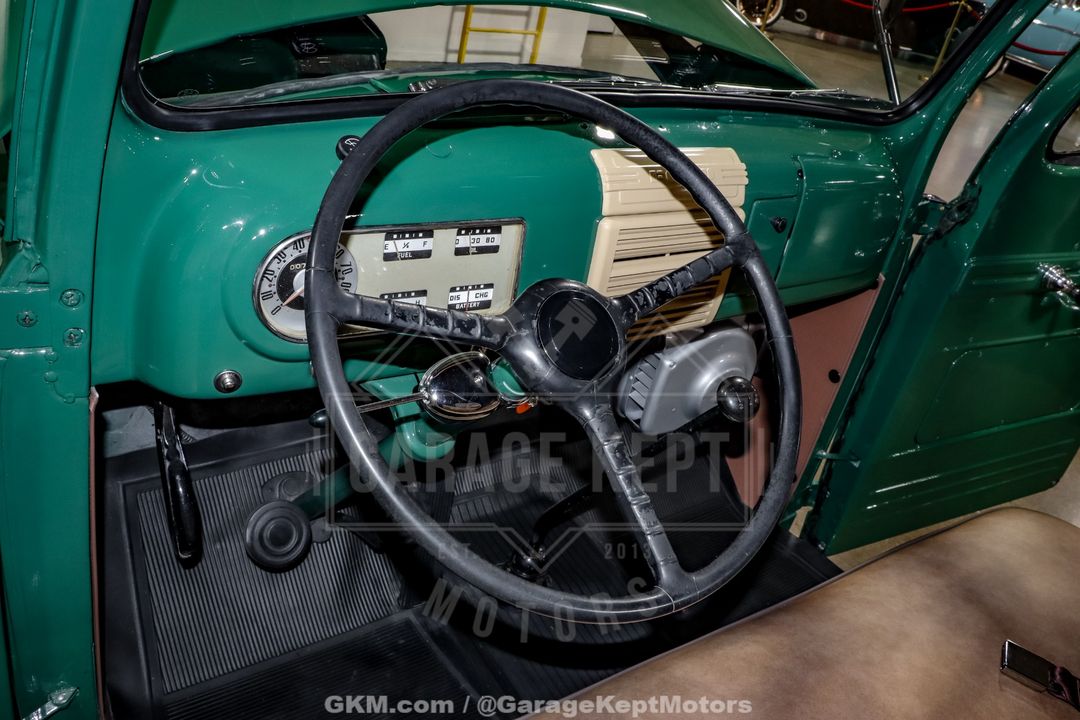 1948 Ford F3