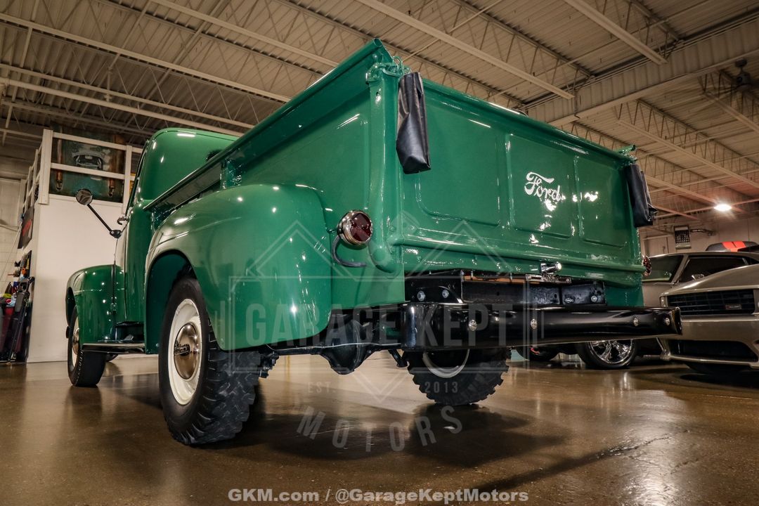 1948 Ford F3
