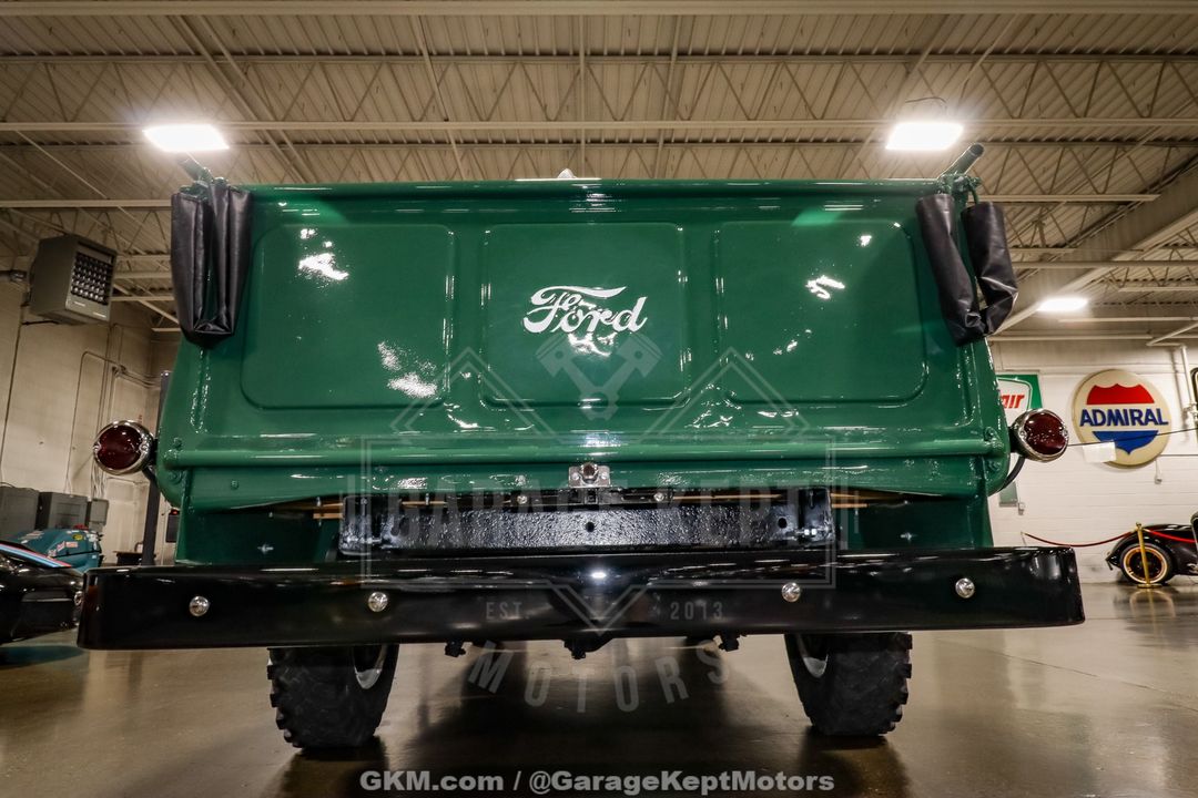 1948 Ford F3
