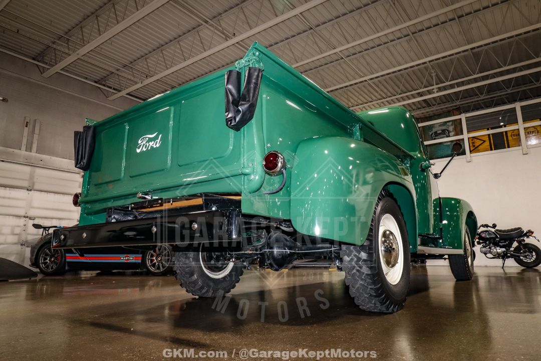 1948 Ford F3