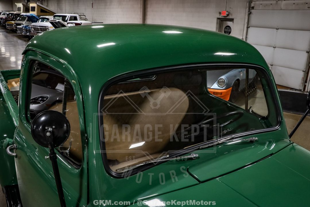 1948 Ford F3