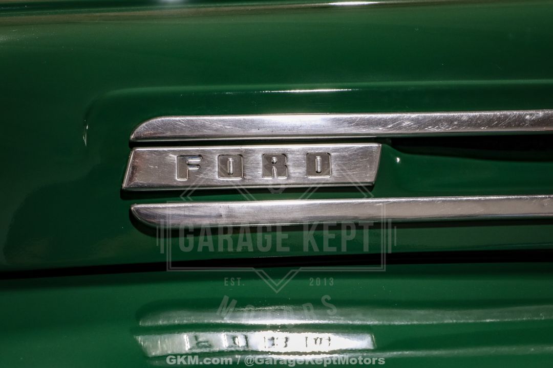 1948 Ford F3