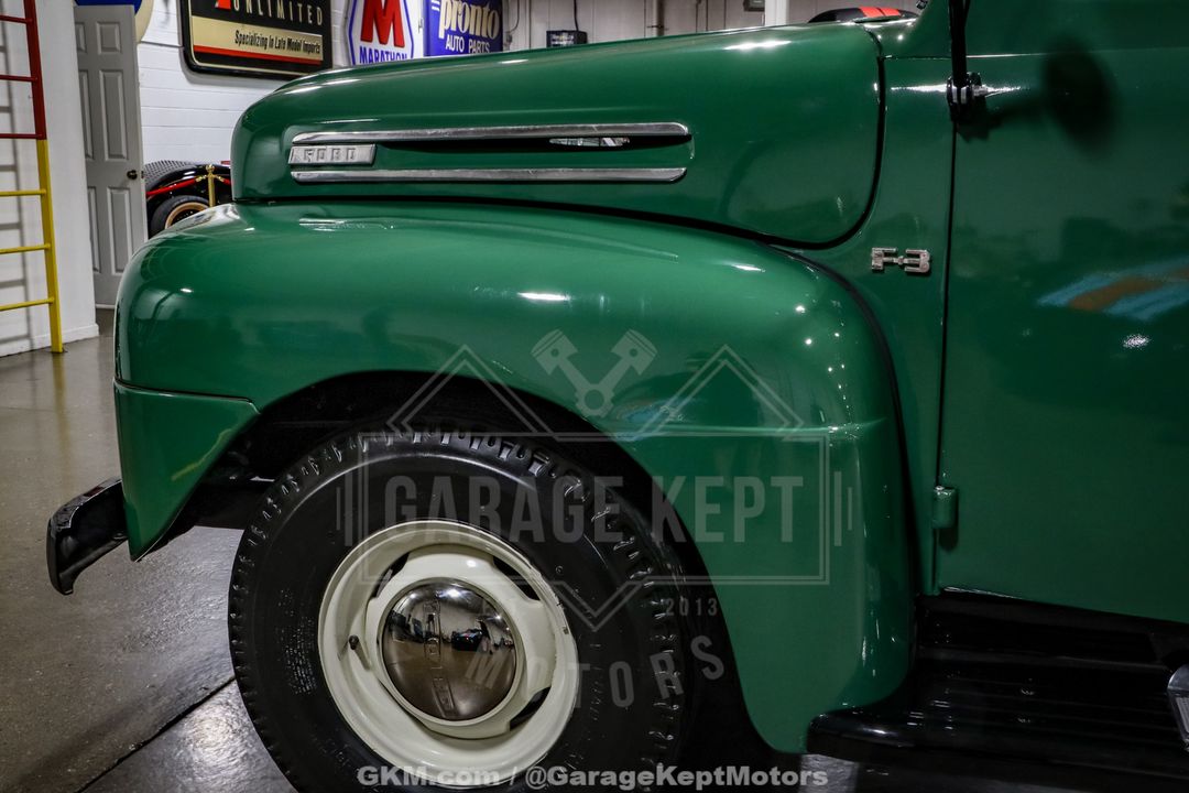 1948 Ford F3