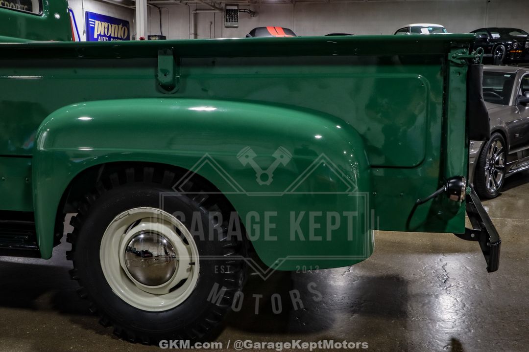 1948 Ford F3
