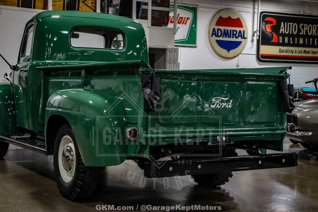 1948 Ford F3