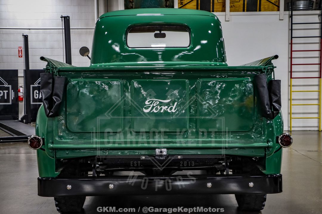 1948 Ford F3