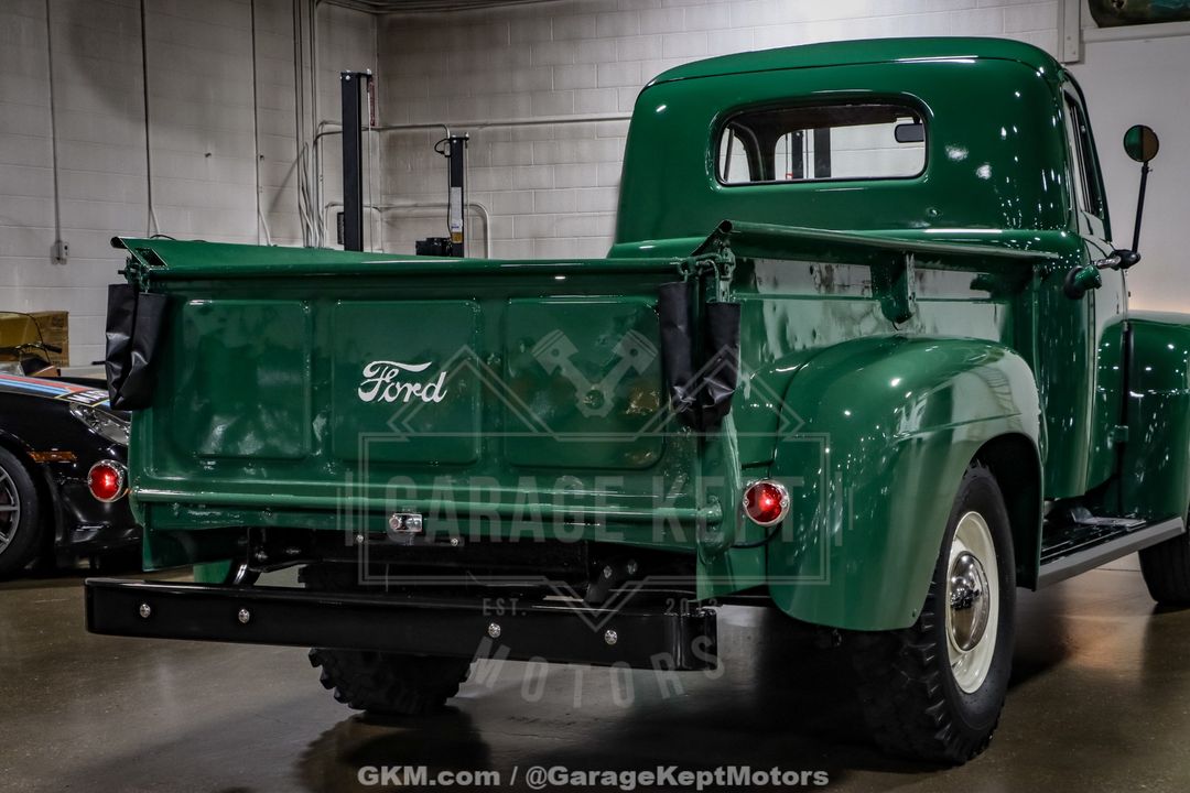 1948 Ford F3