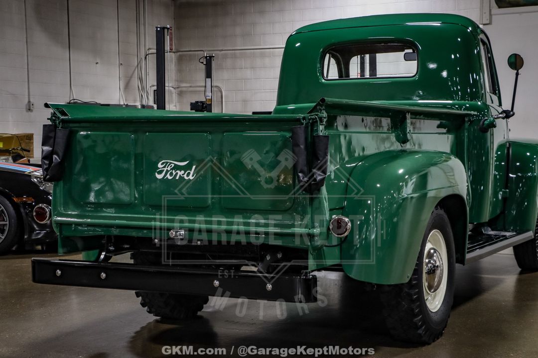 1948 Ford F3