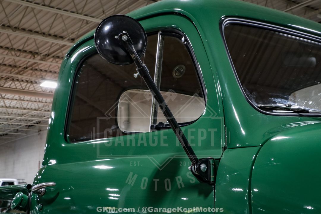 1948 Ford F3