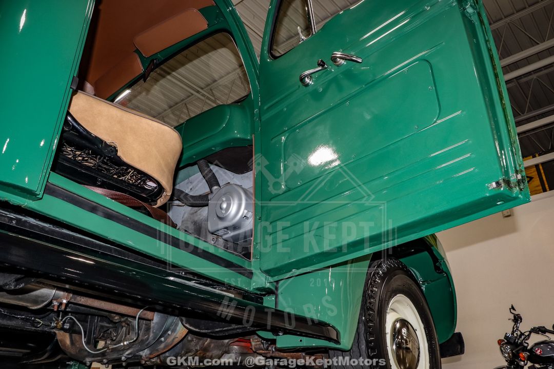 1948 Ford F3