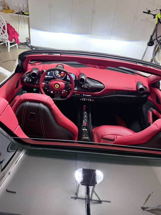 2021 Ferrari F8 Spider