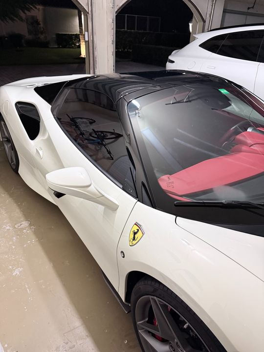 2021 Ferrari F8 Spider