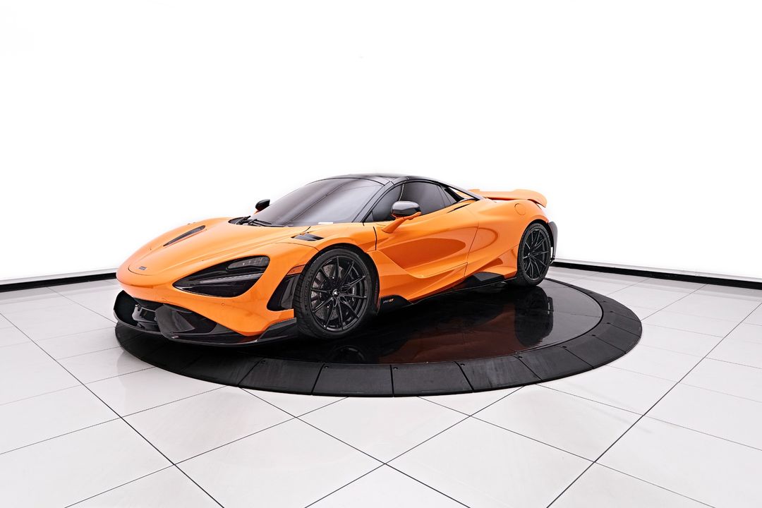 2022 McLaren 765LT