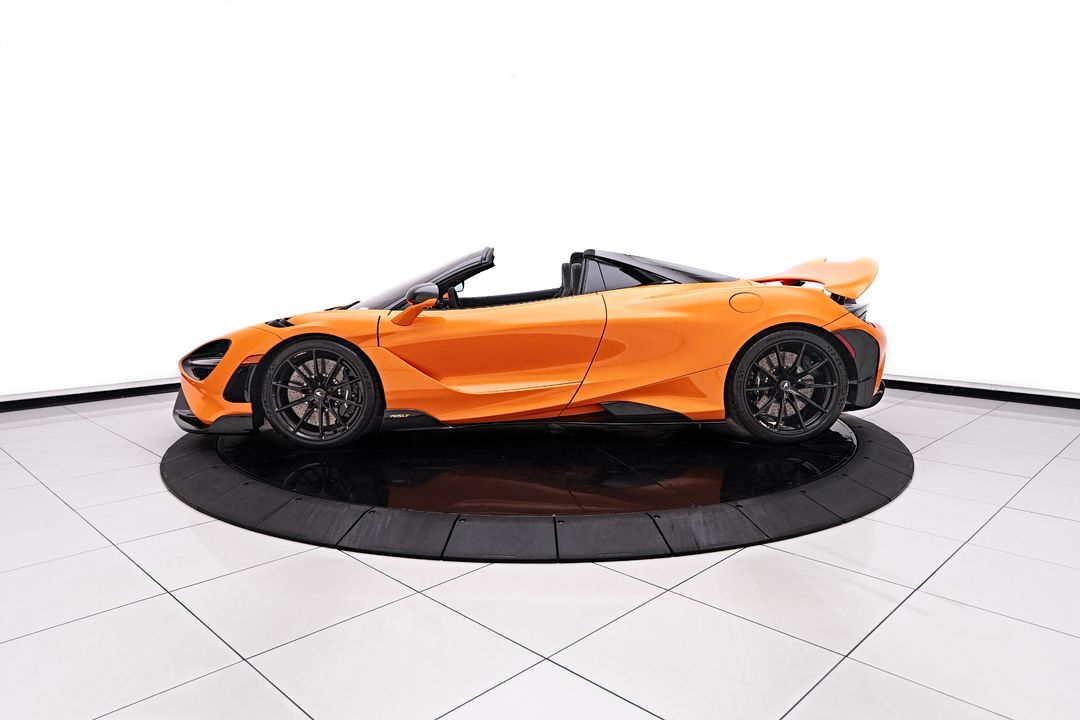 2022 McLaren 765LT