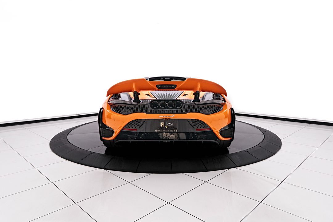 2022 McLaren 765LT
