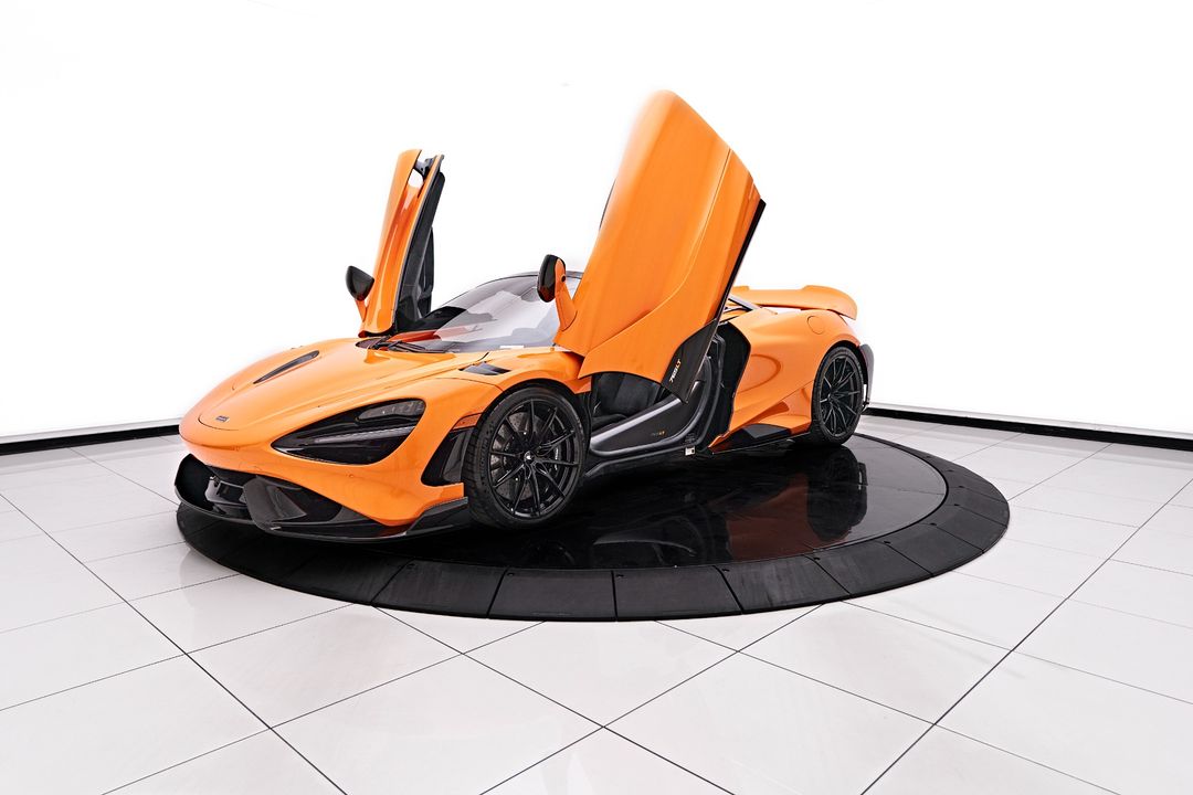 2022 McLaren 765LT