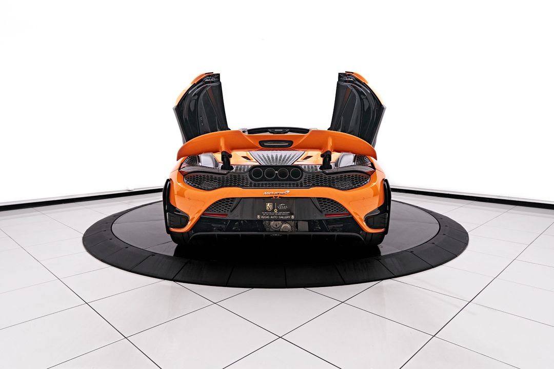 2022 McLaren 765LT