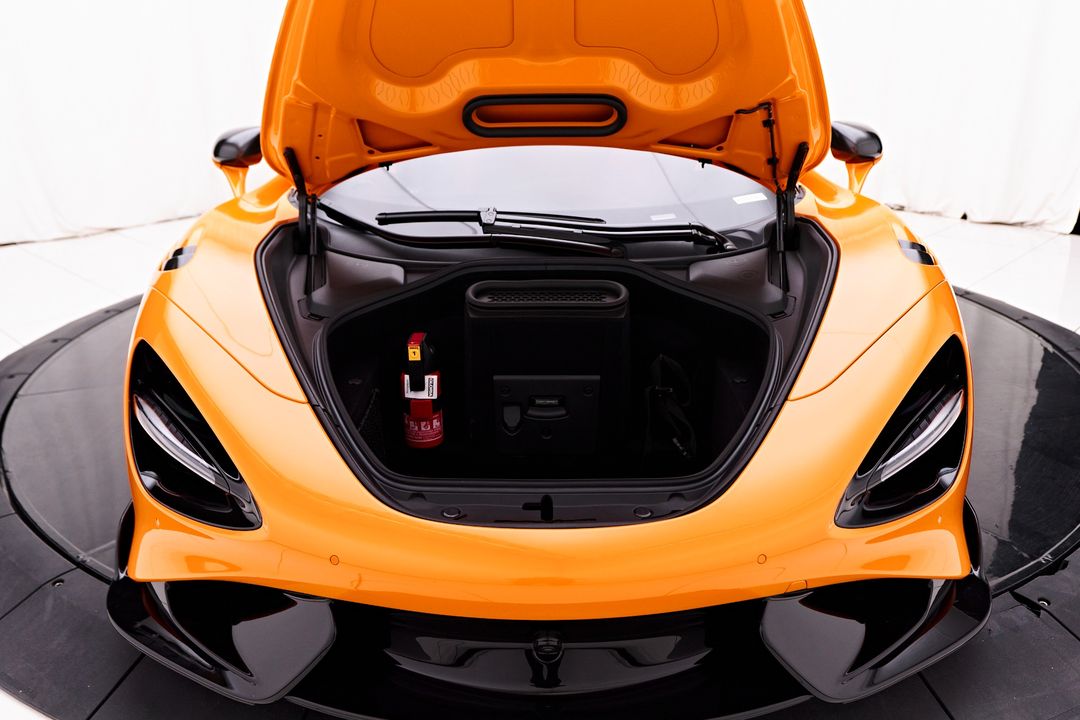 2022 McLaren 765LT