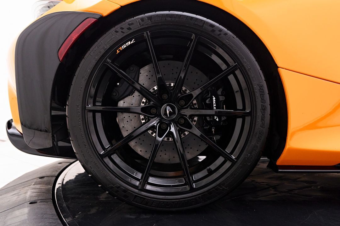 2022 McLaren 765LT
