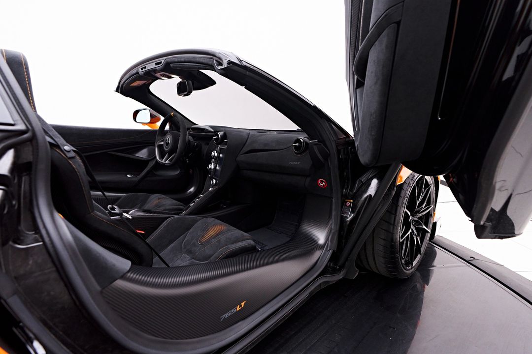 2022 McLaren 765LT